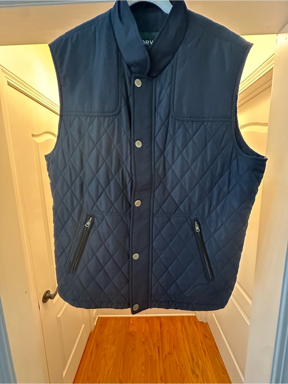 Orvis Navy Quilted Snap-Front Vest